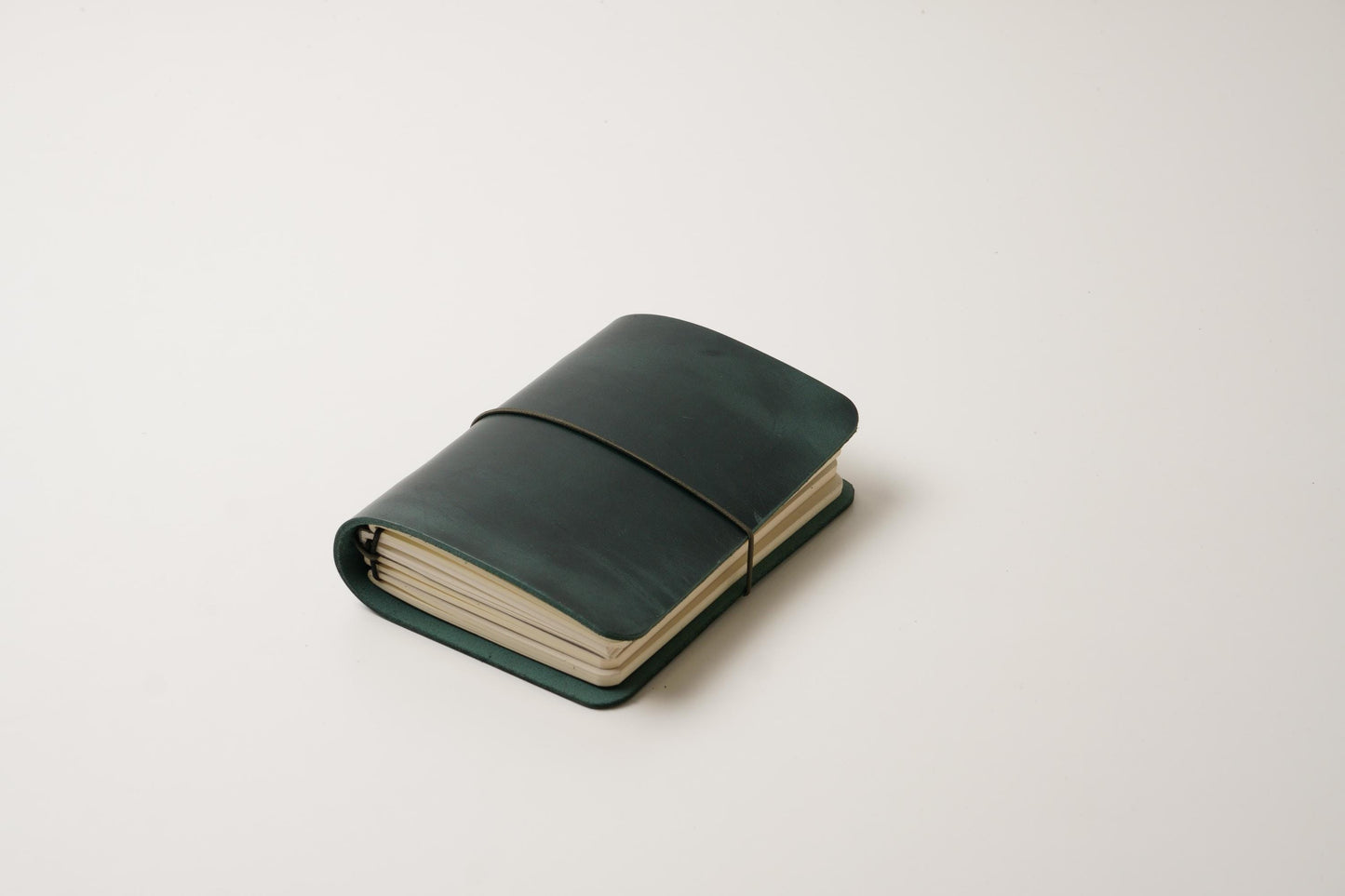 Leather A6 Traveler's Notebook Cover: High-Capacity 4-Insert Folio