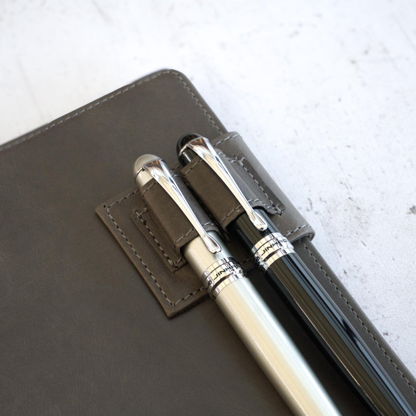 Leather Double Magnetic Pen Clip: Dual Fountain Edition
