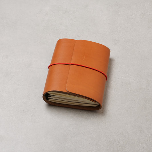 A6 Trifold Traveler’s Notebook aus Leder: Wrap-Around Cover