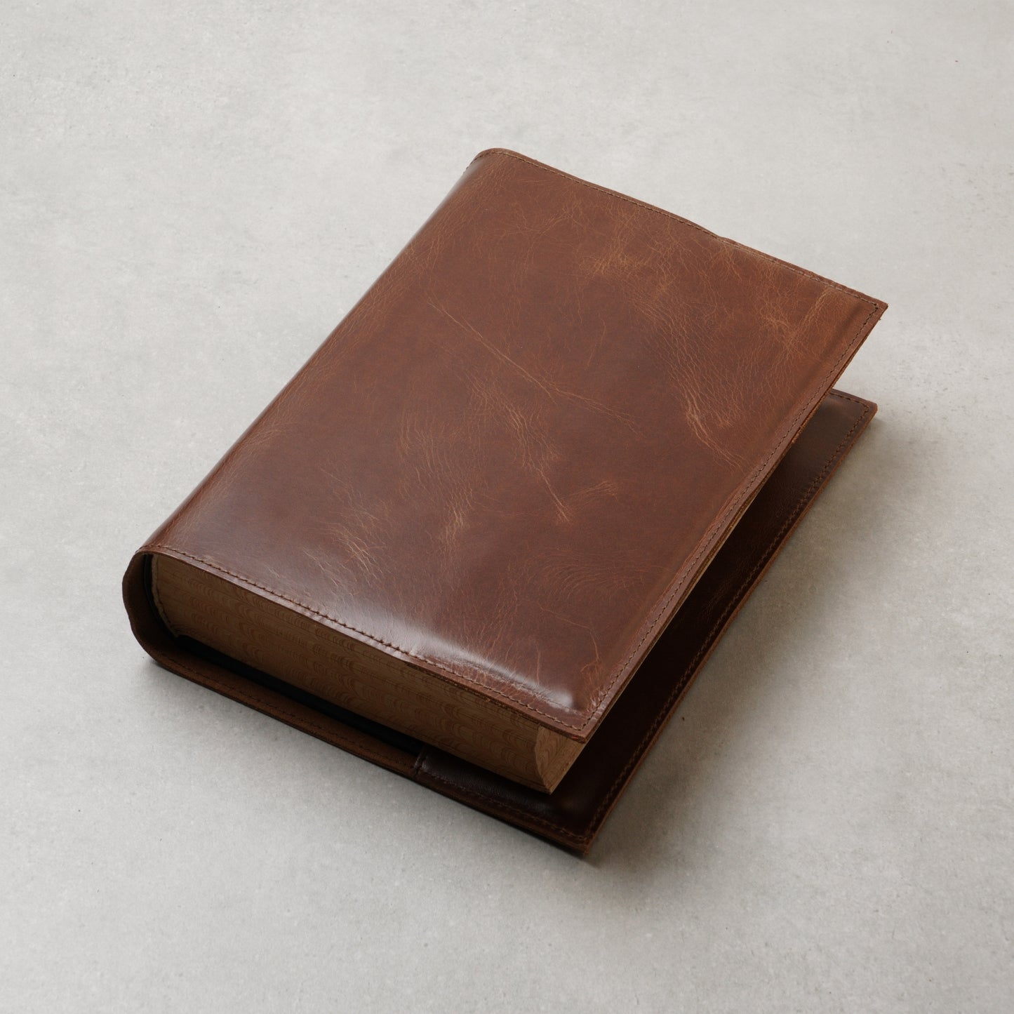Premium Leder-Hülle für Study Bibles: Passend für ESV & Woman’s Edition (Hardcover)
