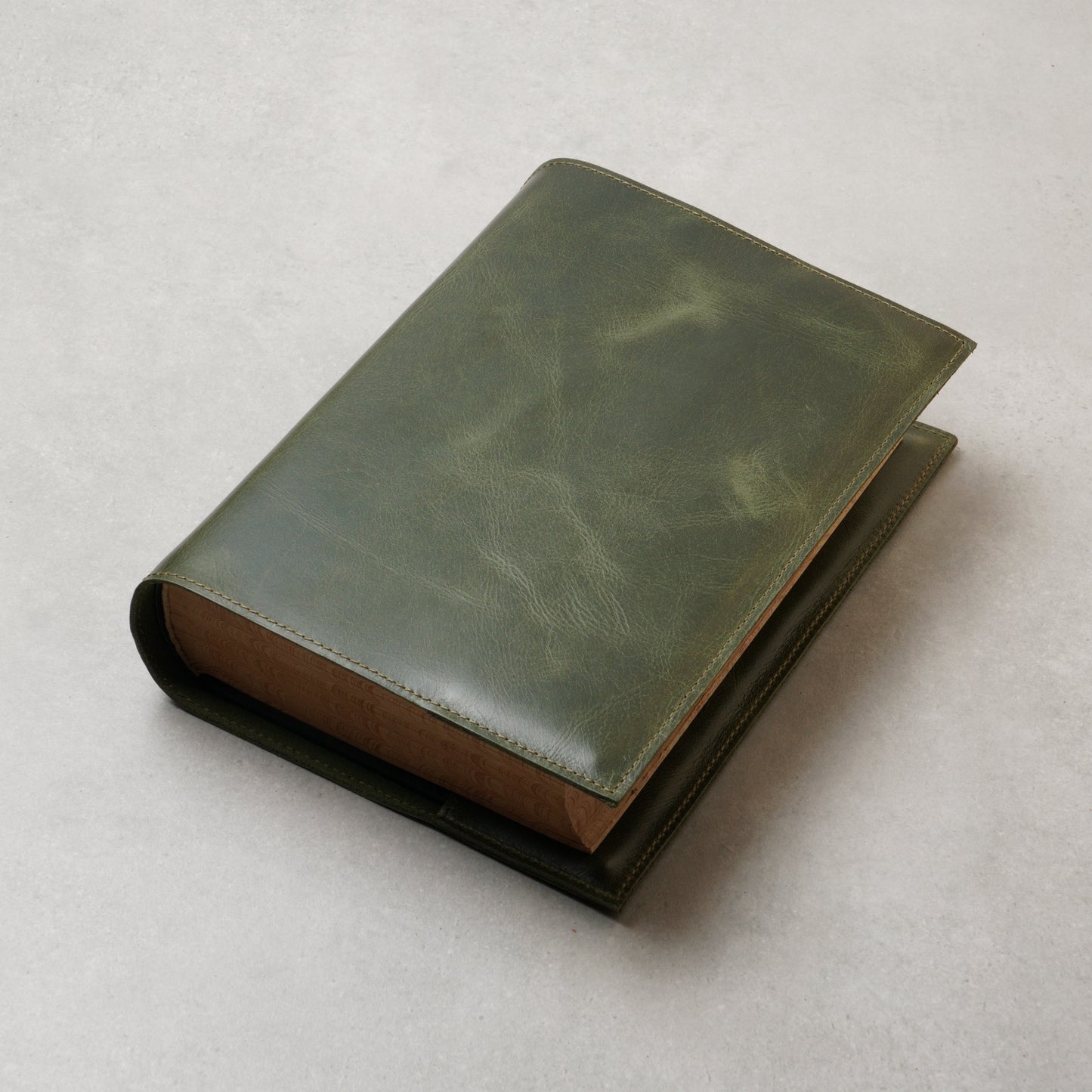 Premium Leder-Hülle für Study Bibles: Passend für ESV & Woman’s Edition (Hardcover)