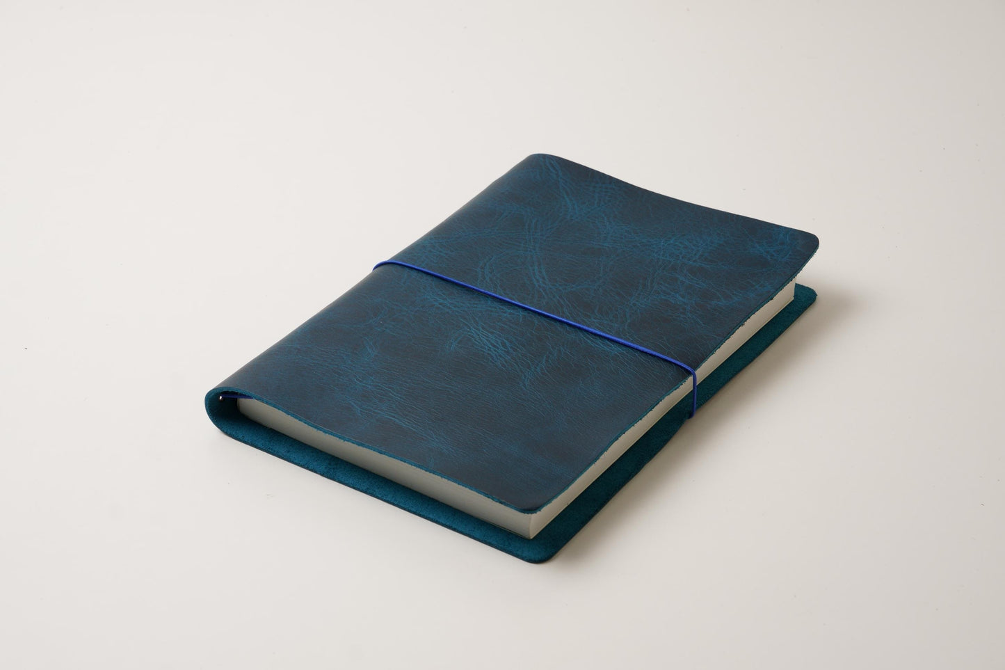Leather B5 Traveler’s Notebook Cover: Fits 7x10" Inserts