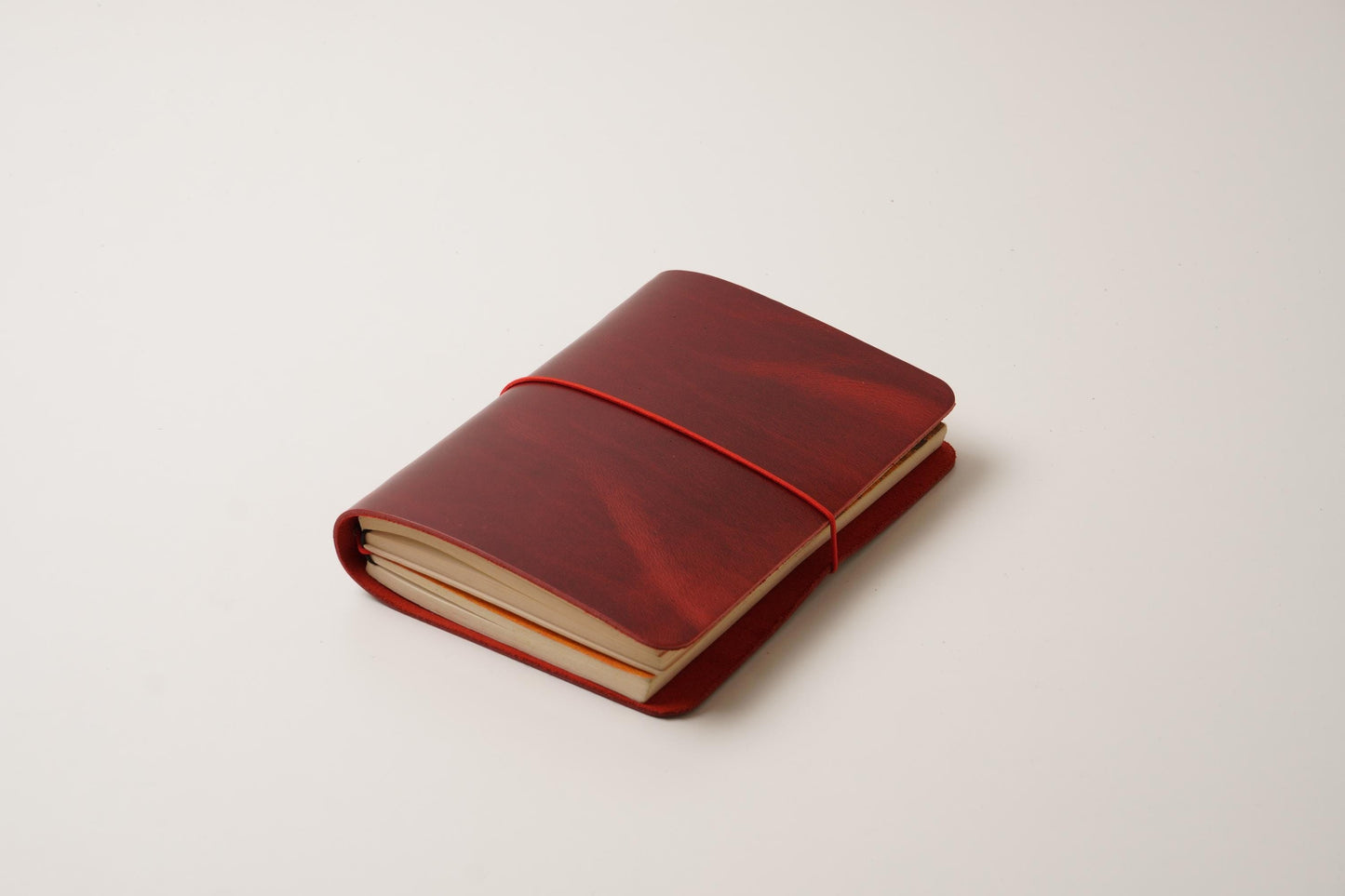 Leather B6 Traveler’s Notebook: Fits Stalogy 365 & Leuchtturm1917